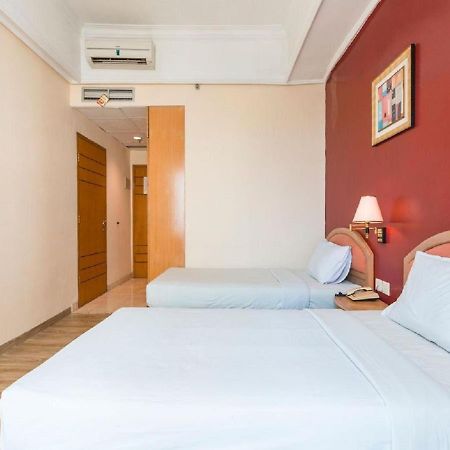 Hotel Bulevar Tanjung Duren Jakarta Exteriör bild