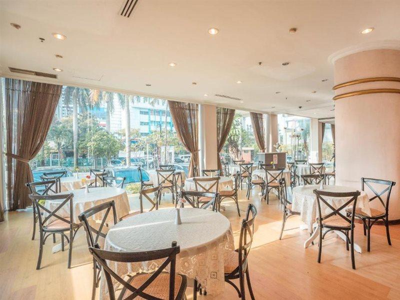 Hotel Bulevar Tanjung Duren Jakarta Exteriör bild