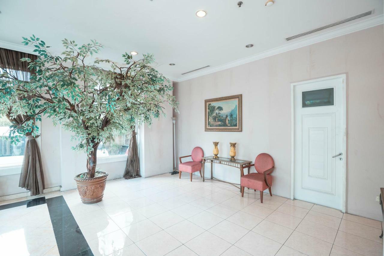 Hotel Bulevar Tanjung Duren Jakarta Exteriör bild