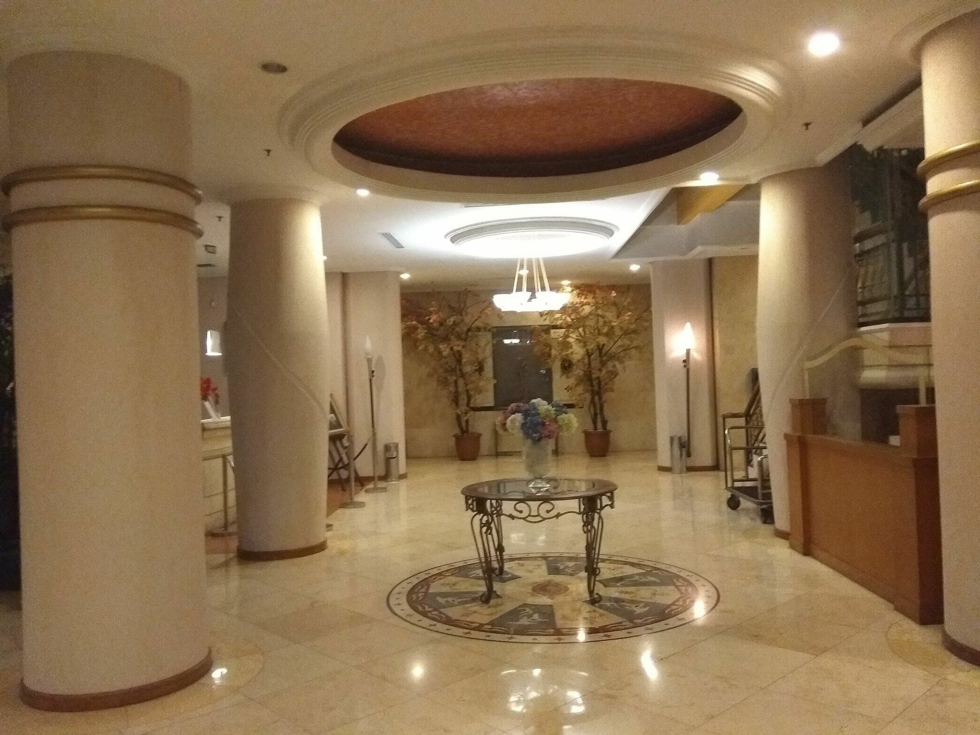Hotel Bulevar Tanjung Duren Jakarta Exteriör bild