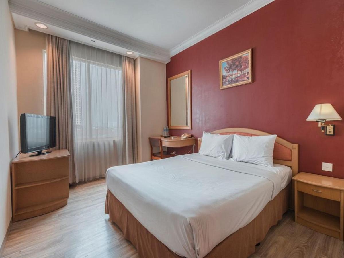 Hotel Bulevar Tanjung Duren Jakarta Exteriör bild